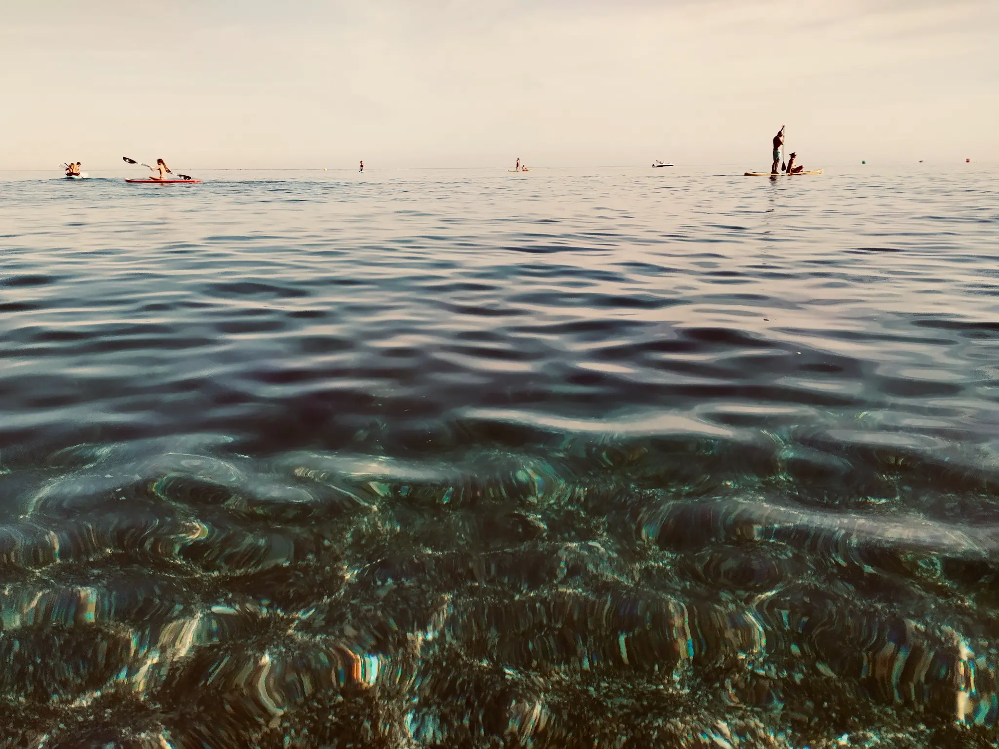 Rustgevend waterlandschap
